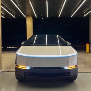 Tesla Cyber Truck - White