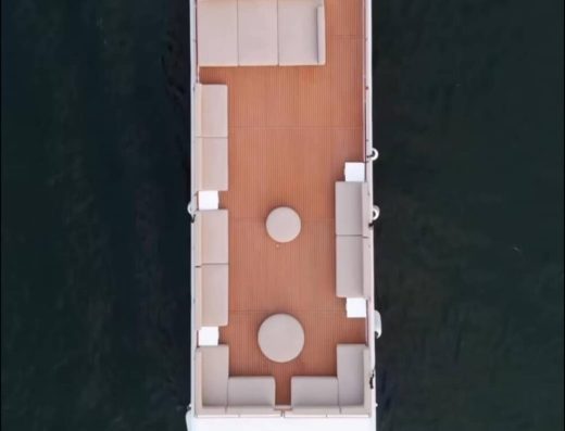 20 Passenger – Aquator House Boat – 3 Hour Cruise Rental