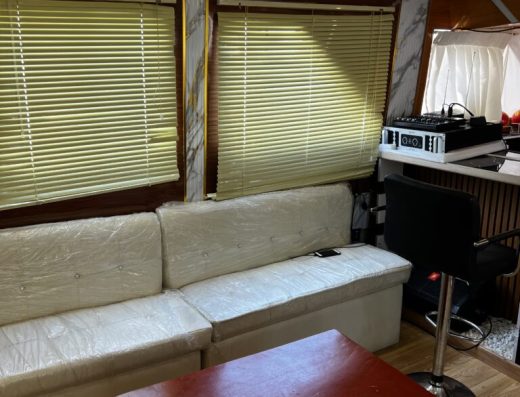 45 Passenger Cruise Yacht – With Jacuzzi and Kitchen