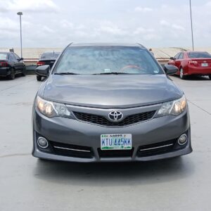 Toyota Camry Salon Car - For Daily Rental