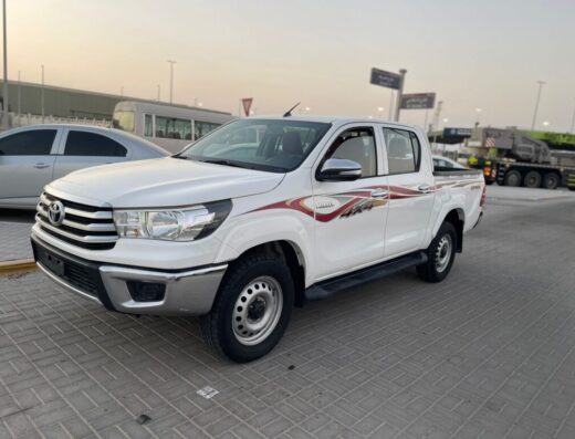 Toyota Hilux – Escort Security Van