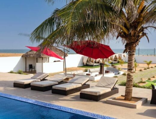 Luxury 4BR Private Beach House Ronike Beach