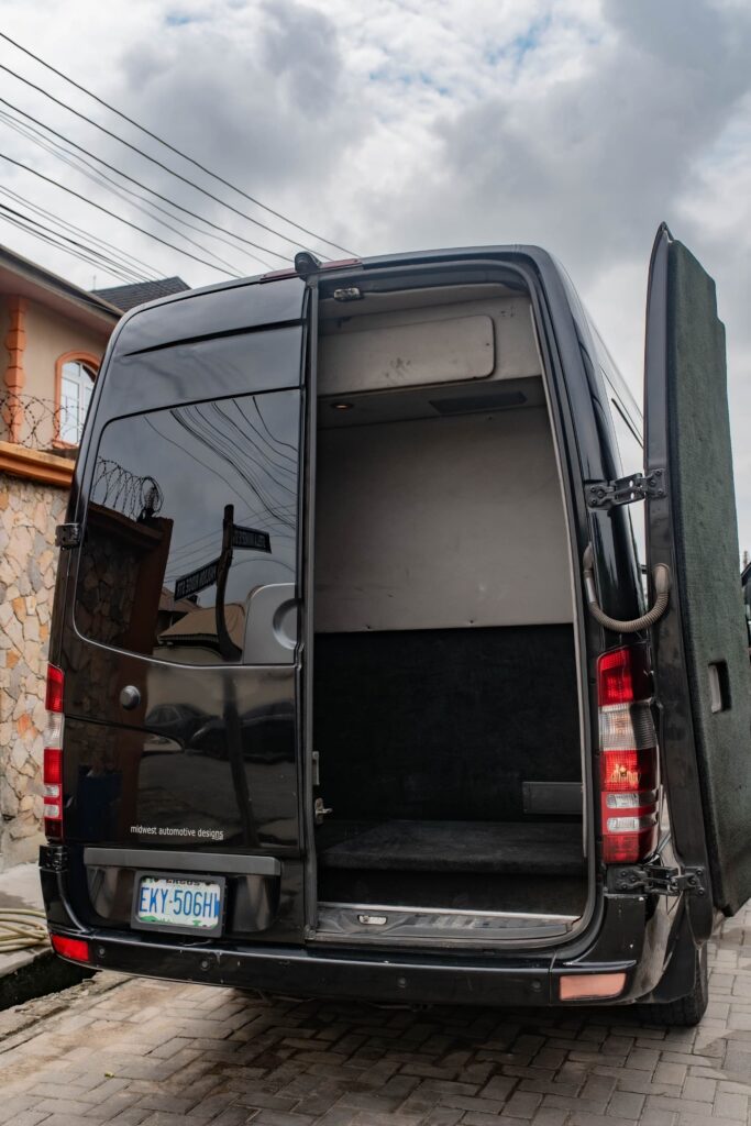 Mercedez Benz Executive Sprinter Van 7 Passenger