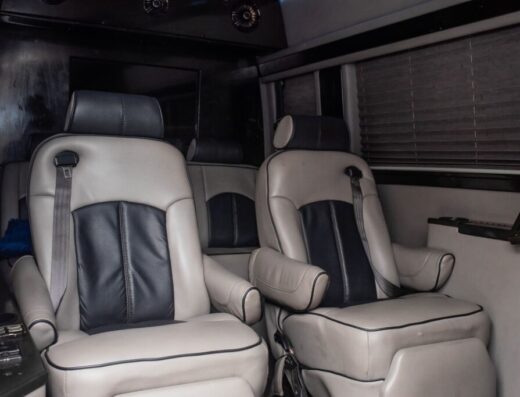 Mercedez Benz Executive Sprinter Van 7 Passenger