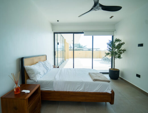 Premium 5 Bedroom Private Beach House – Ilashe Beach