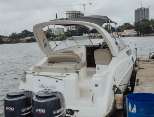 15 Passenger Mini Yacht – Dee Princess