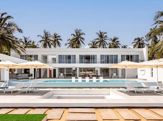 6 Bedroom Private Beach House Ibeshe, Lagos