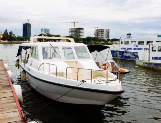 25-Passenger Tour Boat to Ilashe Beach