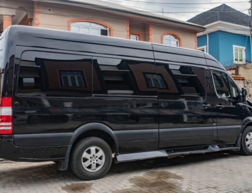 Mercedez Benz Executive Sprinter Van 7 Passenger
