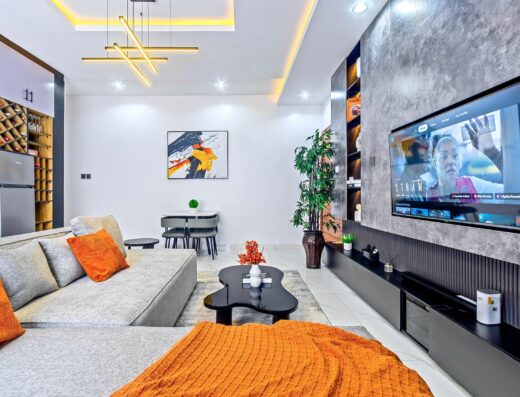 2Bedroom Apartment in Ilasan Ikate