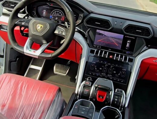 Lamborghini Urus – White for Daily Rental