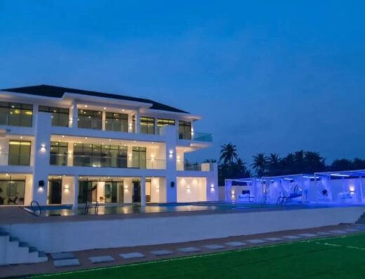 6BR Private Beach House Ilashe Villa Edward