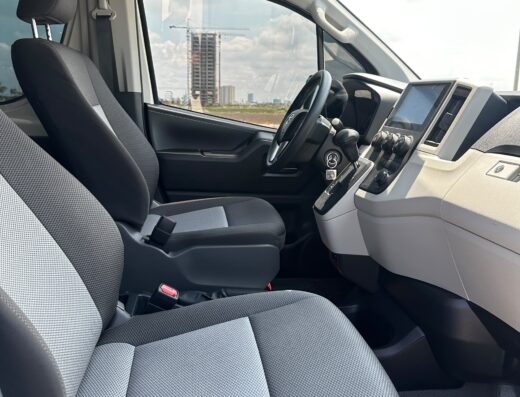 2025 Toyota Hummer Bus for Daily Rental