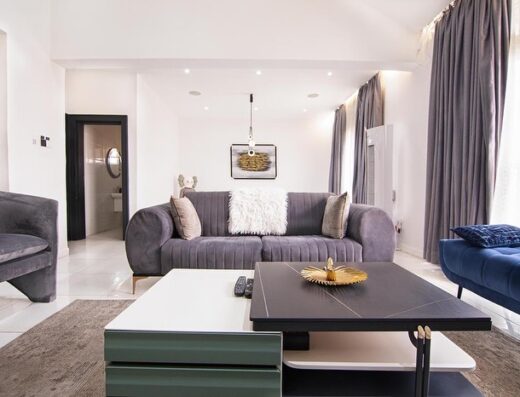 2BR Luxury Apartment With Snooker Board Cadogan