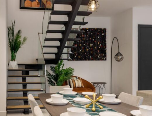 Luxury 2 Bedroom Maisonette at VUE Apartments