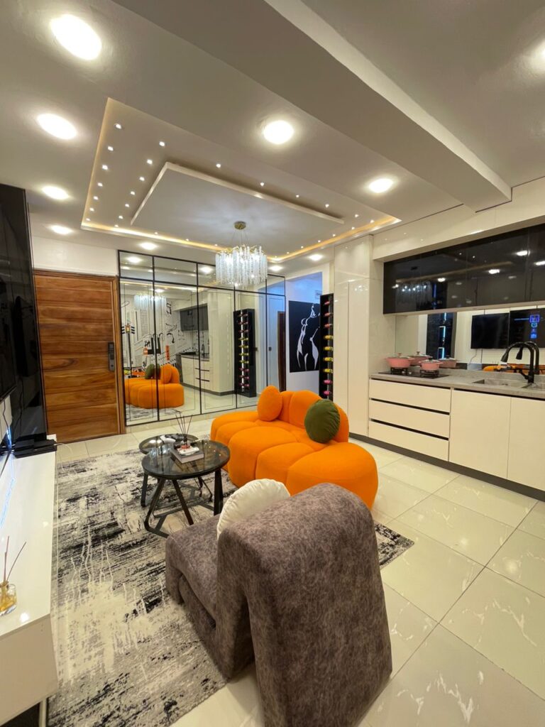 Elegant 1BR Stay at Mijl Residence Chisco, Lekki
