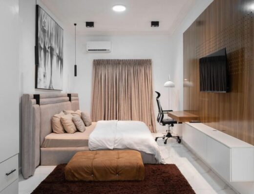 Party-Ready 2 Bedroom Apartment Meadow Hall Way