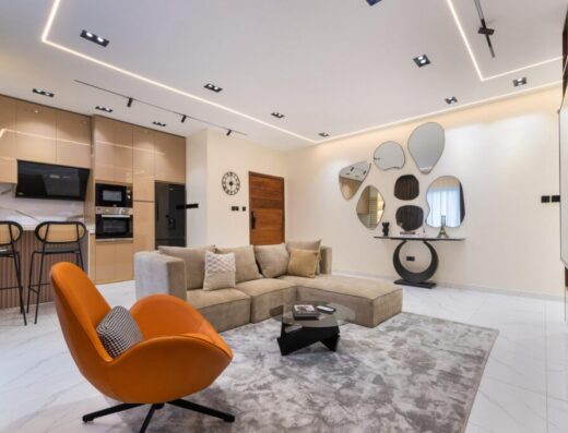 Modern 2BR Apartment with PS5 & Pool Ilasan, Ikate