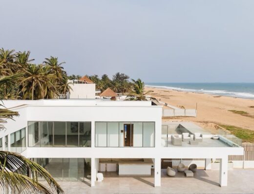 Luxury 4Bedroom Private Beach House