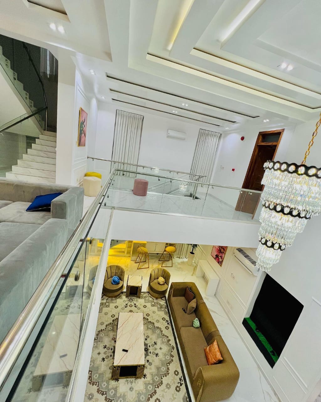 6Bedroom Private Duplex Apartment – Lekki Phase 1