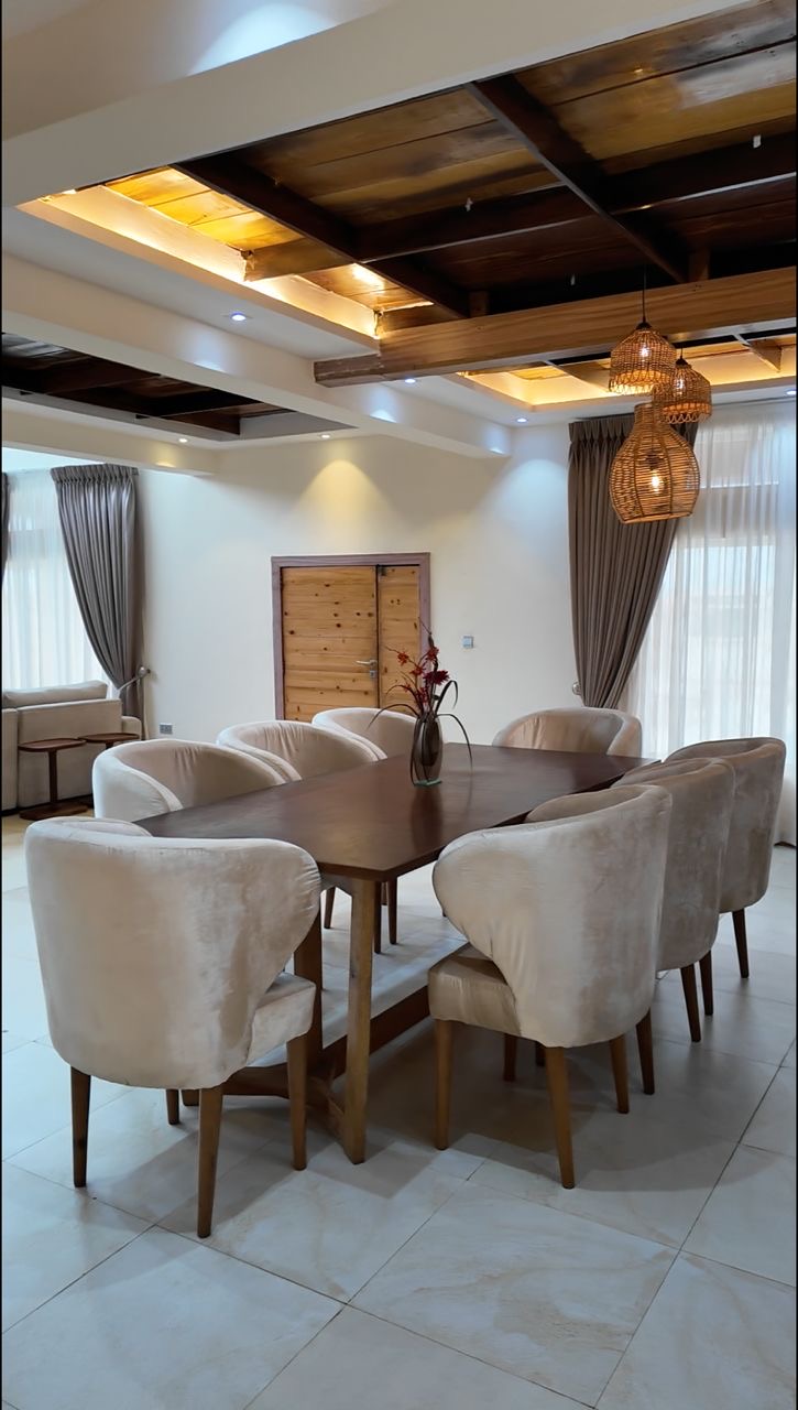 3Bedroom Private Beach House – Eleko Beach