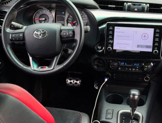 2023 Toyota Hilux Escort Van