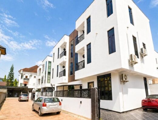 4Bedroom Semi Detached Duplex in Oniru VI