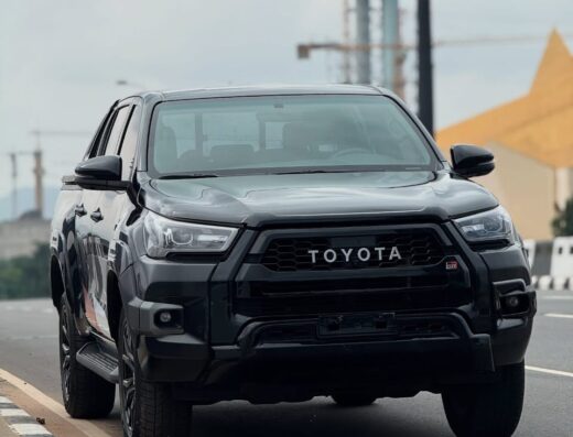 2023 Toyota Hilux Escort Van
